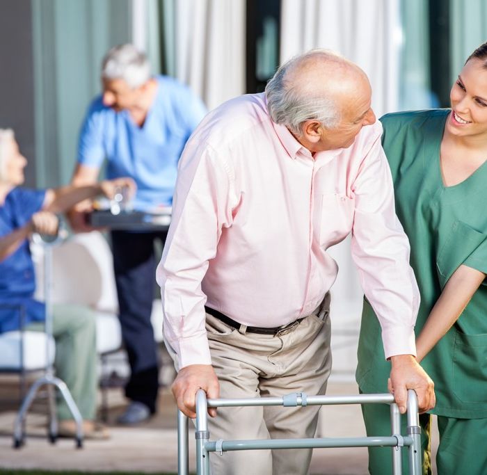 5 Elderly Home Care Mistakes Families Must Avoid in 2025